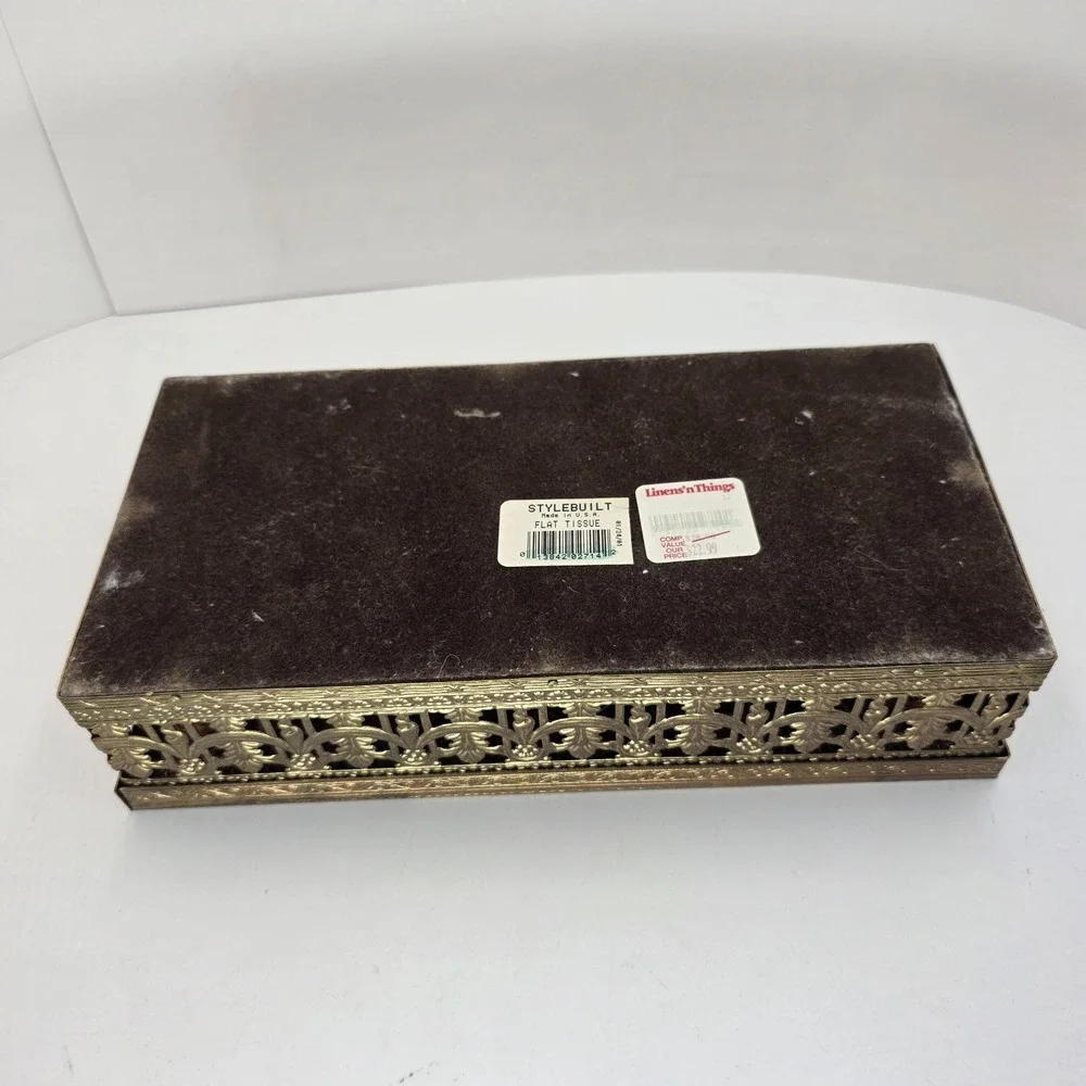 Hollywood Regency Gold Metal Filigree Tissue Box Cover Vanity Bathroom Decor